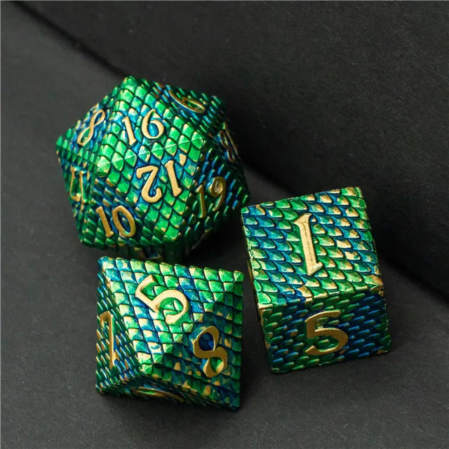 Metal dice(Dragon Scale) available in 7 colors